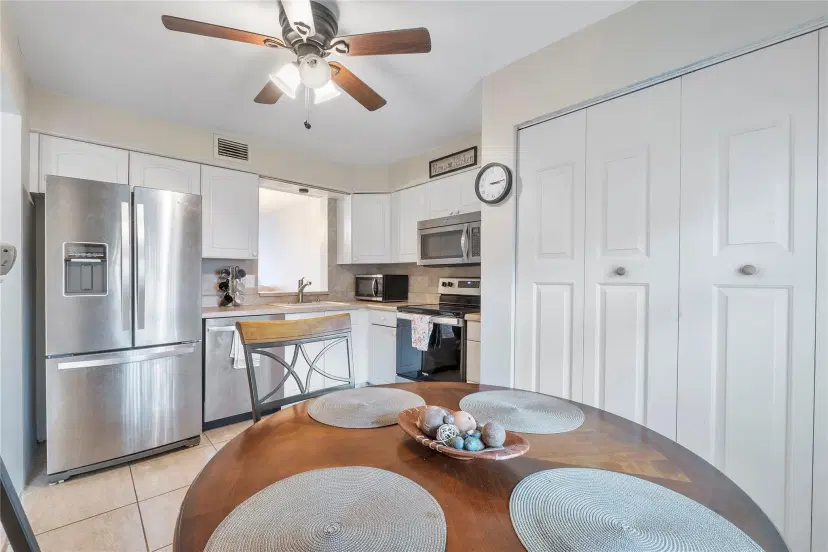 Picture of 7620 NW 18Th St 107, Margate FL 33063
