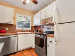 Picture of 1638 Embassy Drive 112, West Palm Beach, FL 33401