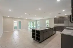 Picture of 617 SE 3Rd Ter, Cape Coral, FL 33990