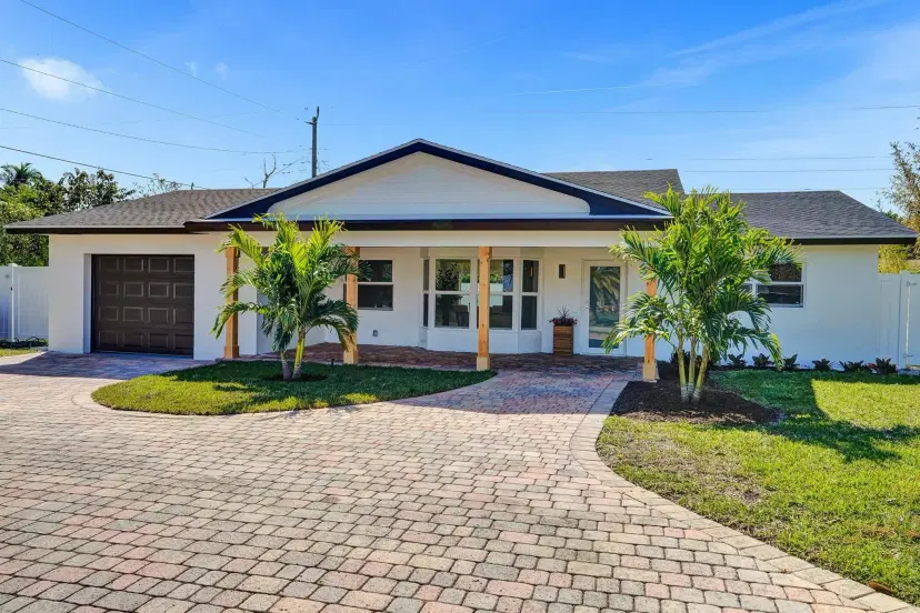 Picture of 530 Kingbird Circle, Delray Beach FL 33444