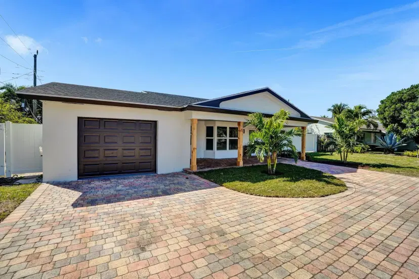 Picture of 530 Kingbird Circle, Delray Beach FL 33444