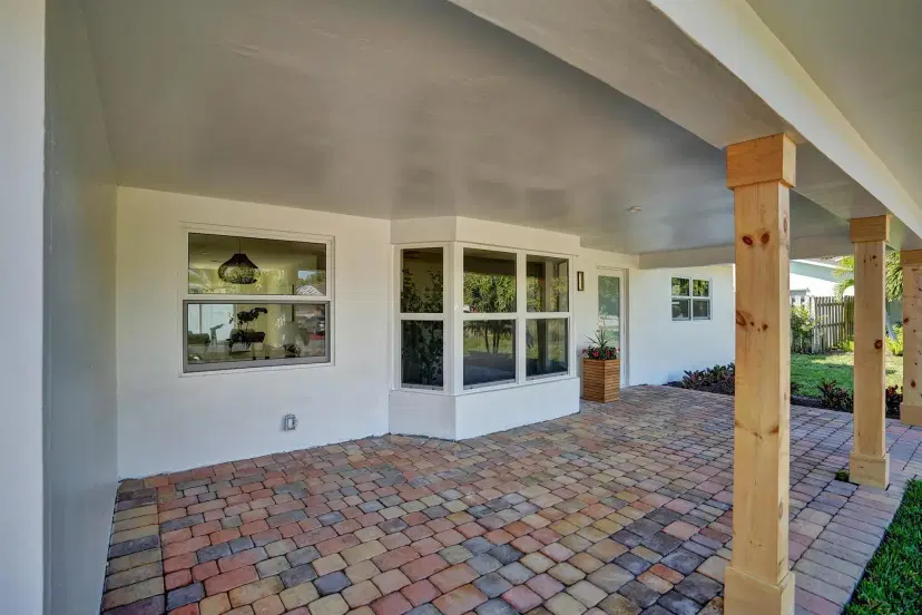 Picture of 530 Kingbird Circle, Delray Beach FL 33444