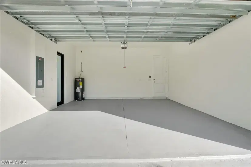 Picture of 719 Fullerton Ave S, Lehigh Acres FL 33974