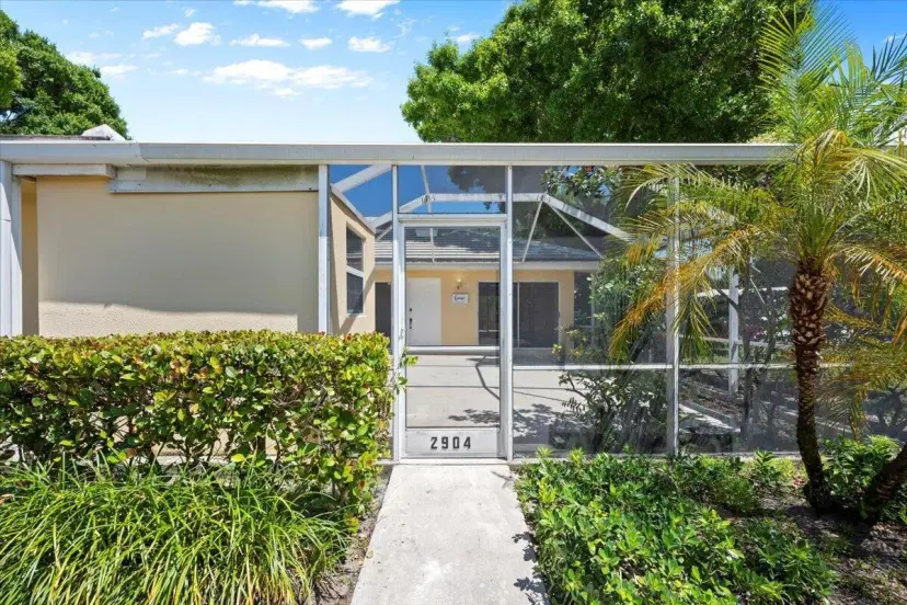 Picture of 2904 Lakemont Court, Palm Beach Gardens FL 33403