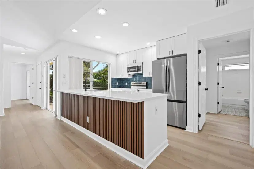 Picture of 2904 Lakemont Court, Palm Beach Gardens FL 33403