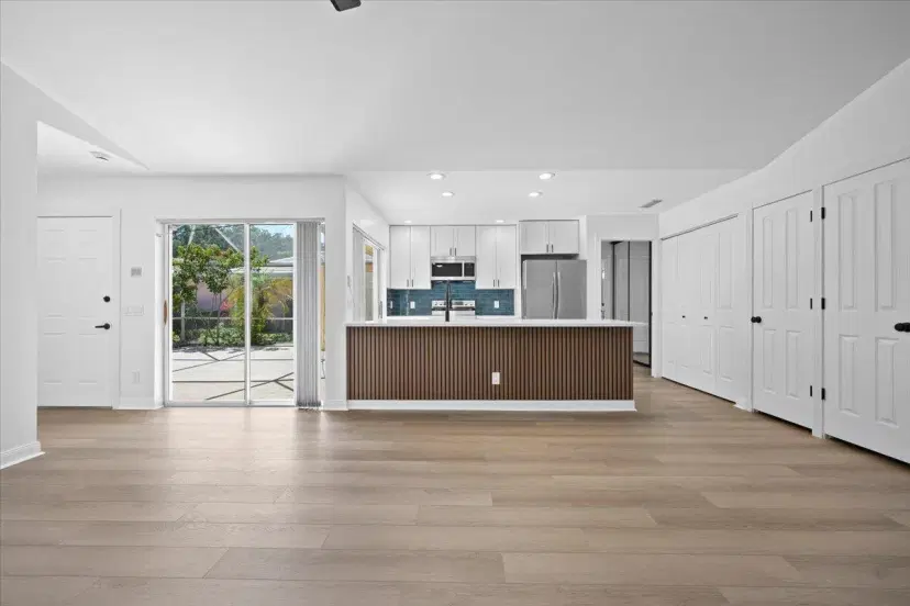 Picture of 2904 Lakemont Court, Palm Beach Gardens FL 33403