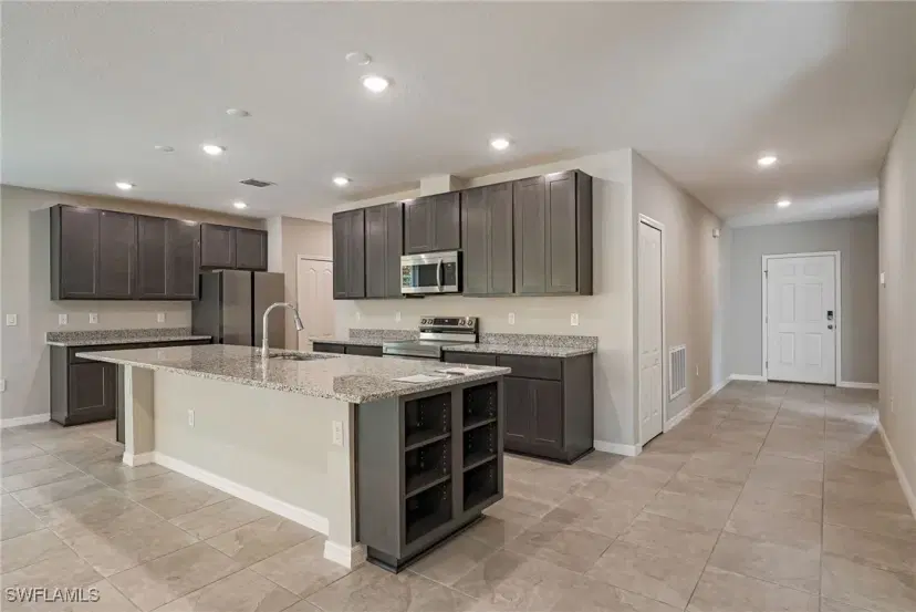 Picture of 216 SW 14Th Ave, Cape Coral FL 33991