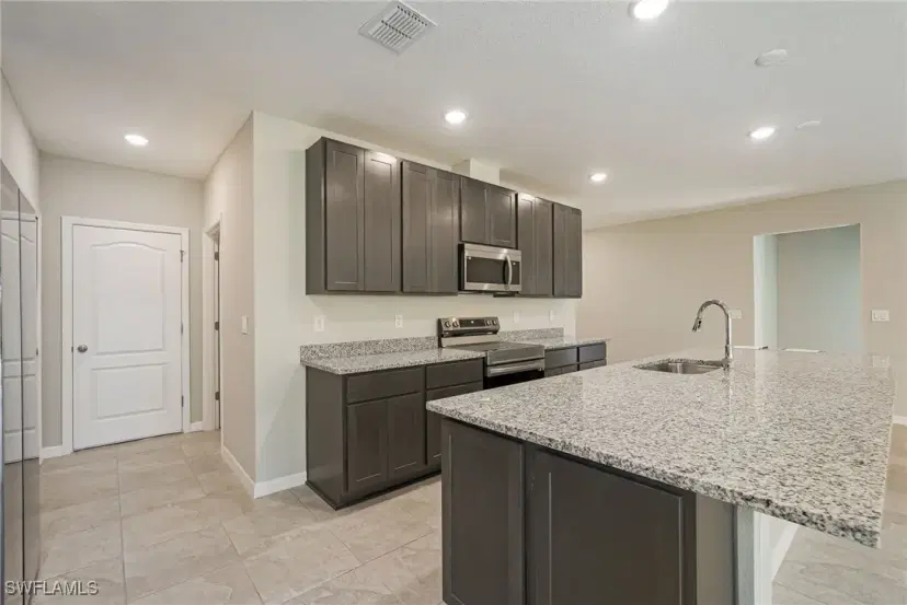 Picture of 216 SW 14Th Ave, Cape Coral FL 33991