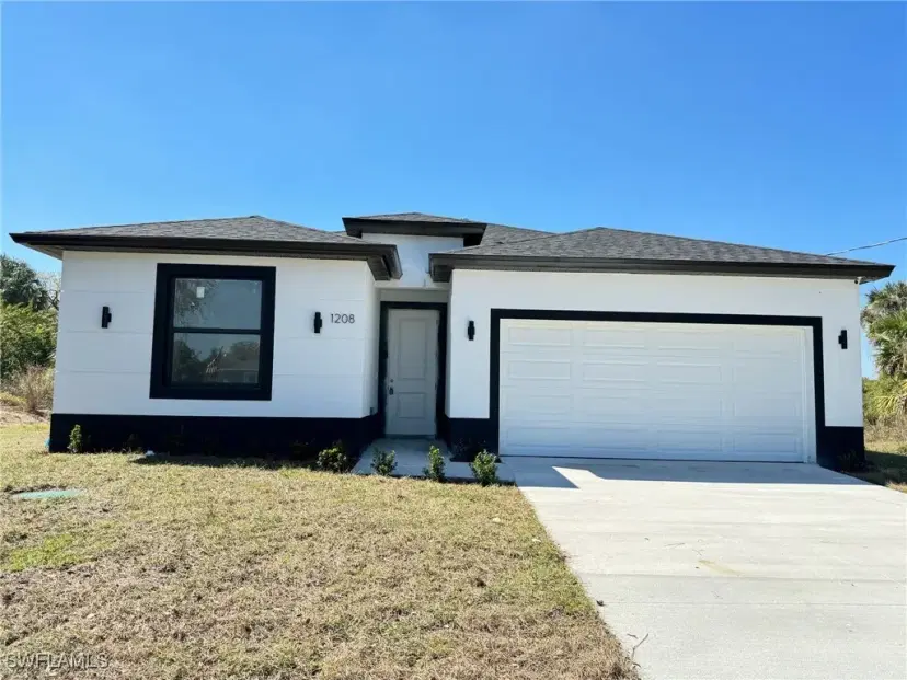 Picture of 1208 Jabara Cir, Labelle FL 33935
