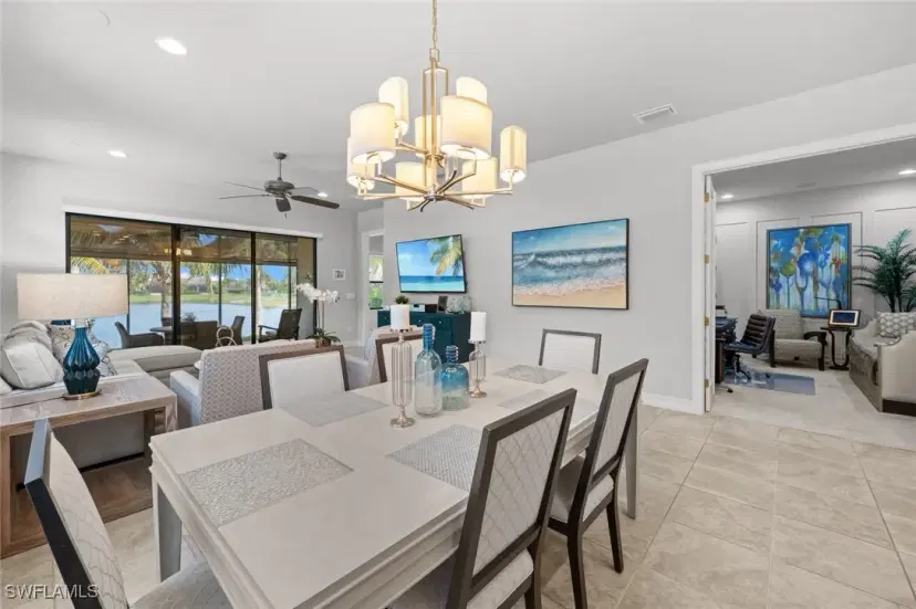 Picture of 8160 Venetian Pointe Dr, Fort Myers FL 33908