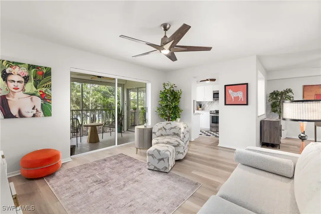 Picture of 7320 Glenmoor Ln 2205, Naples, FL 34104