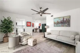 Picture of 7320 Glenmoor Ln 2205, Naples, FL 34104