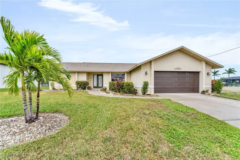 Picture of 1907 SE 10Th St, Cape Coral FL 33990