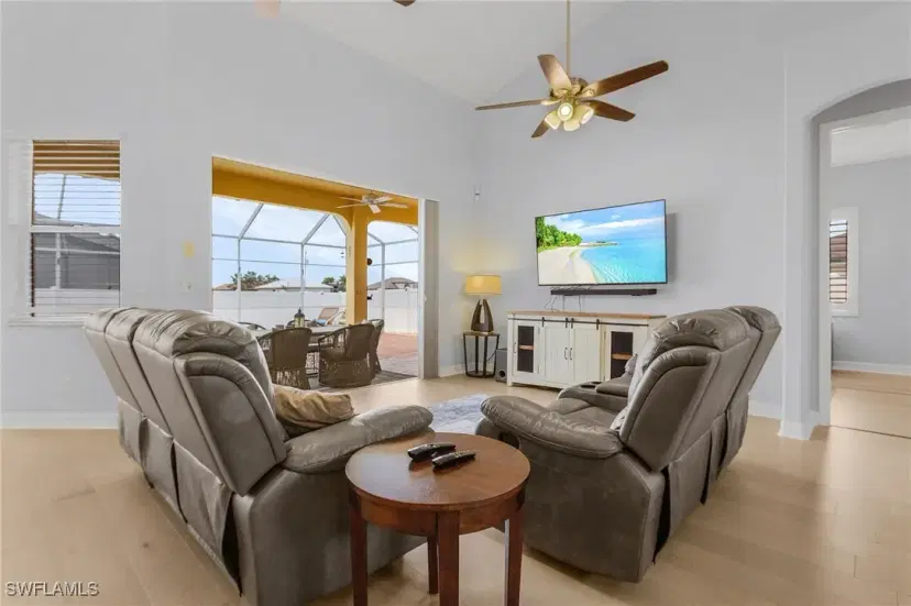 Picture of 1004 NW 33Rd Ave, Cape Coral FL 33993