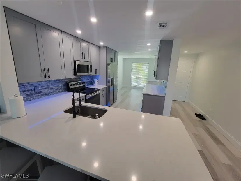 Picture of 1190 Yesica Ann Cir B-204, Naples FL 34110