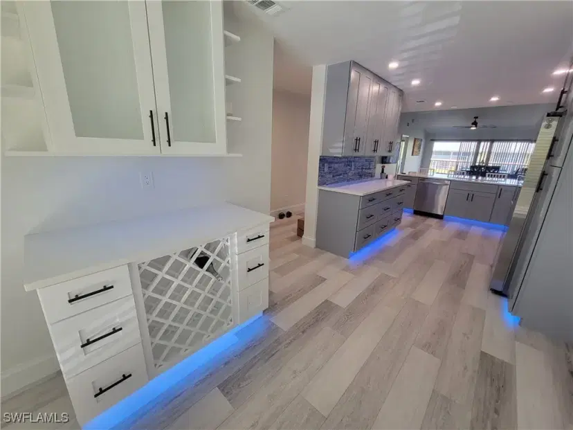 Picture of 1190 Yesica Ann Cir B-204, Naples FL 34110