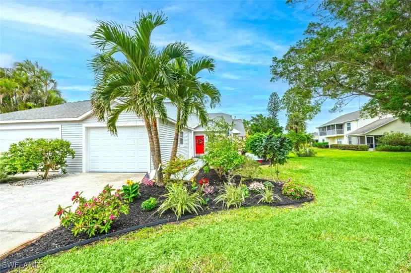 Picture of 1311 Monarch Cir, Naples FL 34116