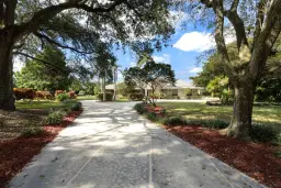 Picture of 5564 Whirlaway Road, Palm Beach Gardens, FL 33418