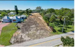 Picture of 1033 S Indian River Drive, Fort Pierce, FL 34950