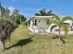 Picture of 2731 Breezewood Dr, North Fort Myers, FL 33917