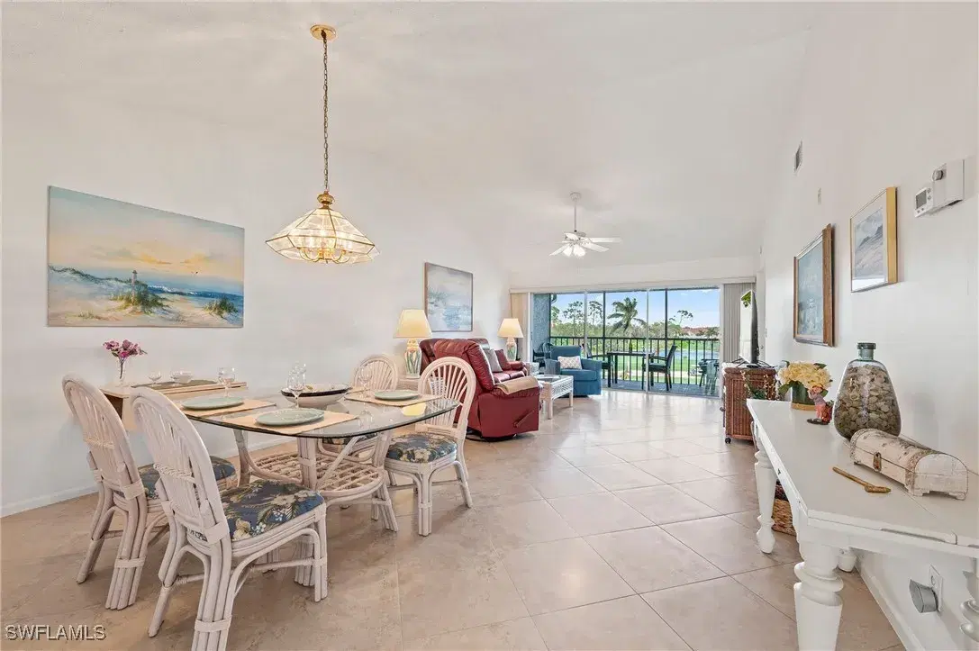 Picture of 7065 Dennis Cir F-302, Naples, FL 34104