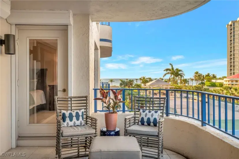 Picture of 4451 Gulf Shore Blvd N 406, Naples FL 34103