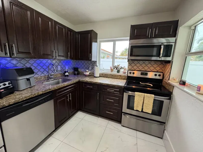 Picture of 411 NW 52Nd Ct, Fort Lauderdale FL 33309