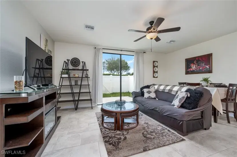 Picture of 14039 Oviedo Pl, Fort Myers FL 33905