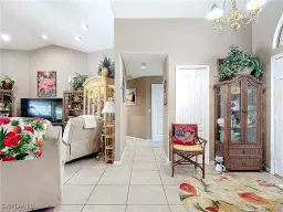 Picture of 106 SE 42Nd St, Cape Coral, FL 33904