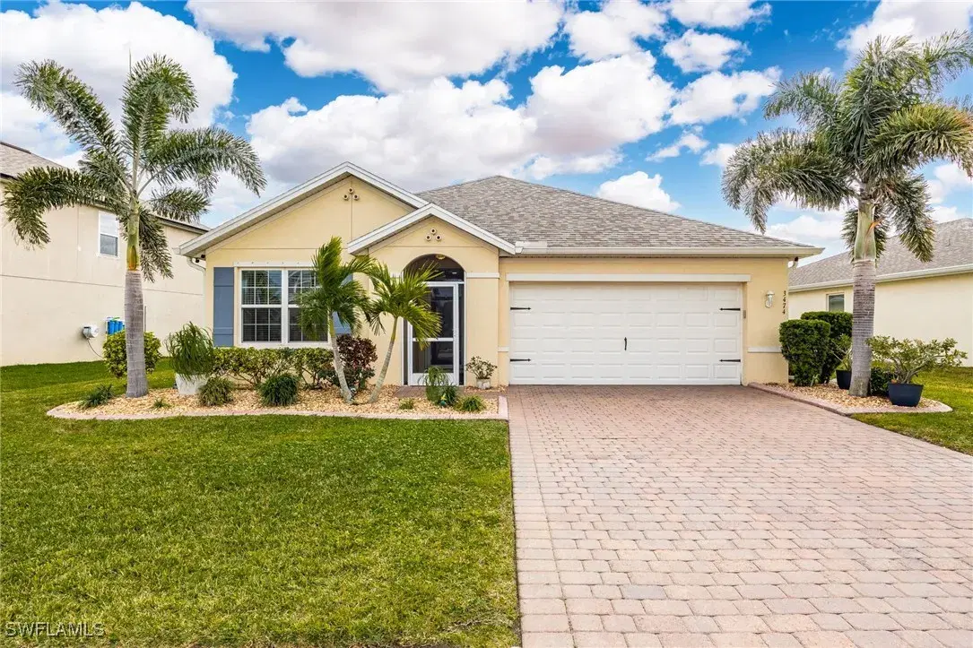 Picture of 3474 Acapulco Cir, Cape Coral, FL 33909
