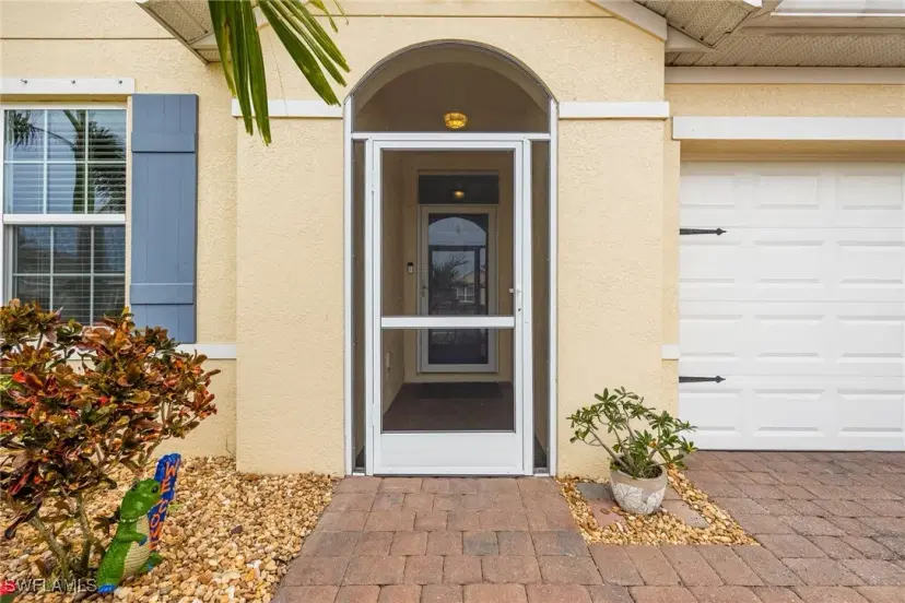 Picture of 3474 Acapulco Cir, Cape Coral FL 33909