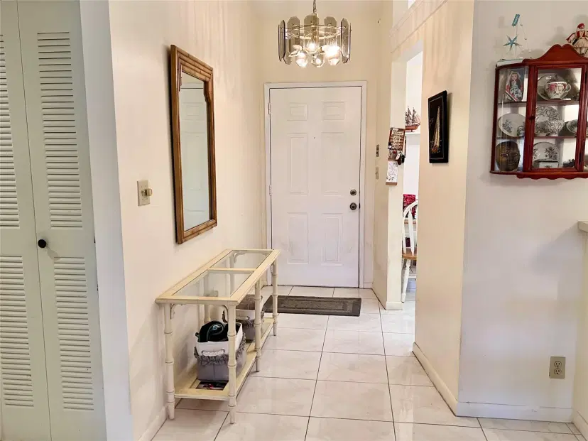 Picture of 10714 Beach Palm Ct B, Boynton Beach FL 33437