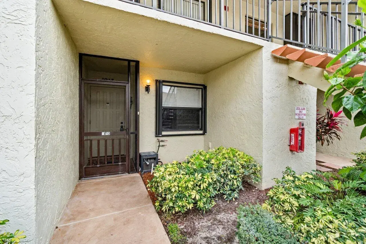 Picture of 7891 Willow Spring Drive 1013, Lake Worth, FL 33467