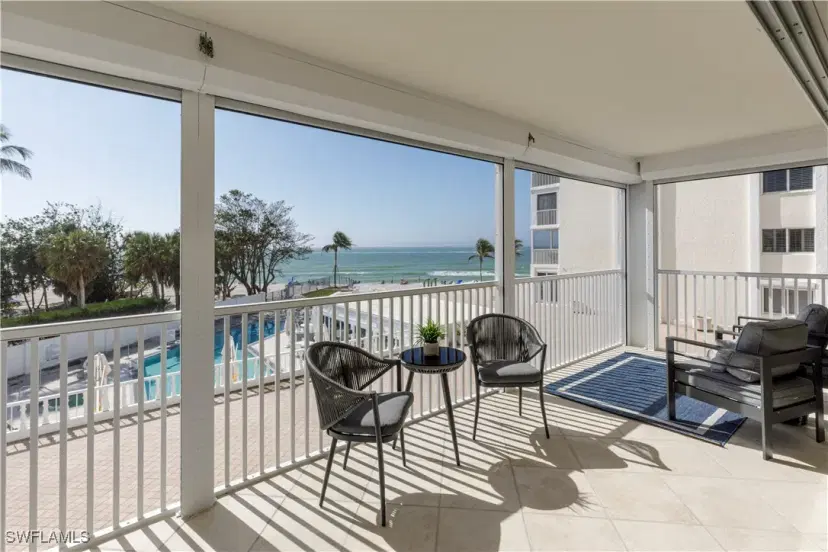 Picture of 3401 Gulf Shore Blvd N 205, Naples FL 34103