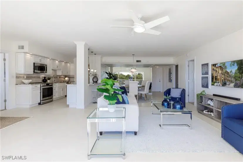Picture of 3401 Gulf Shore Blvd N 205, Naples FL 34103