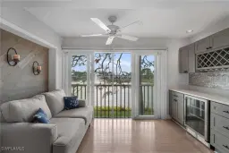 Picture of 845 Gulf Pavilion Dr 204, Naples, FL 34108