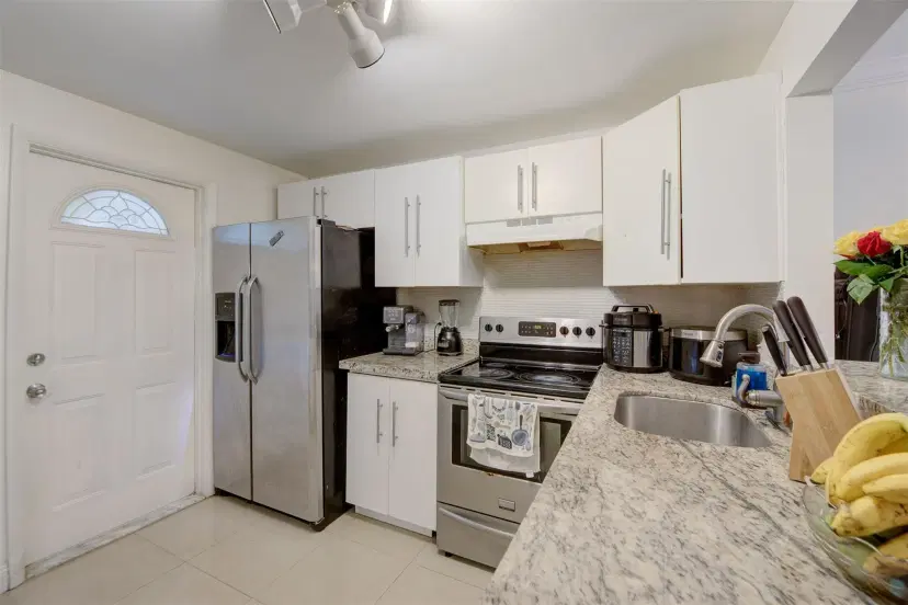 Picture of 3777 NW 78Th Ave 10D, Hollywood FL 33024
