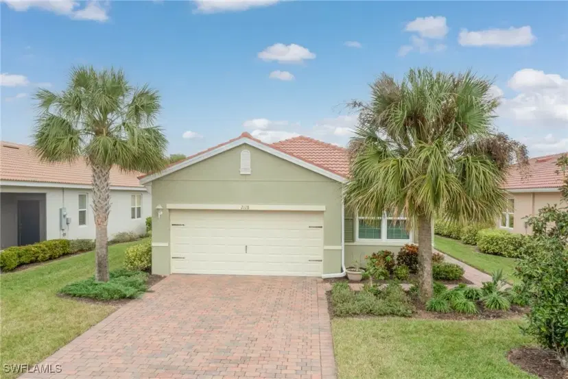 Picture of 2178 Summersweet Dr, Alva FL 33920