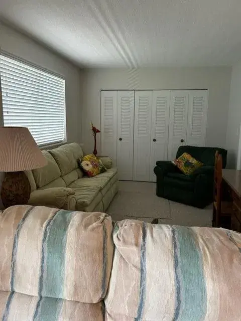 Picture of 2640 S Garden Drive 212, Lake Worth FL 33461