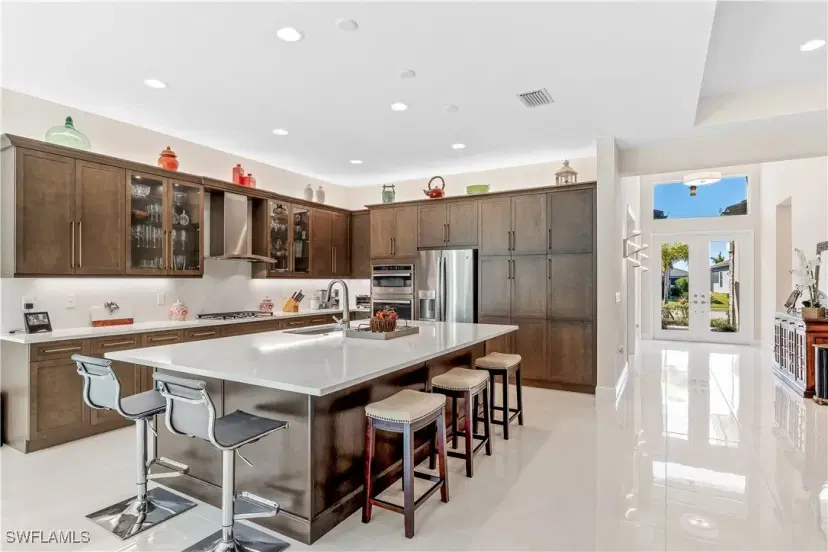 Picture of 12047 Oleander Ave, Naples FL 34120