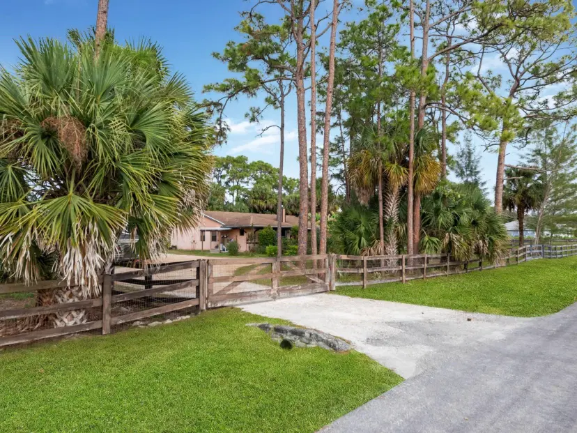 Picture of 17039 67Th Court, The Acreage FL 33470