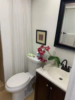 Picture of 9273 SW 8Th St 206, Boca Raton, FL 33428