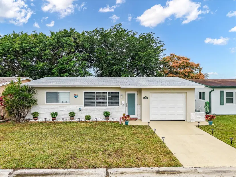 Picture of 985 NW 69Th Ave, Margate FL 33063