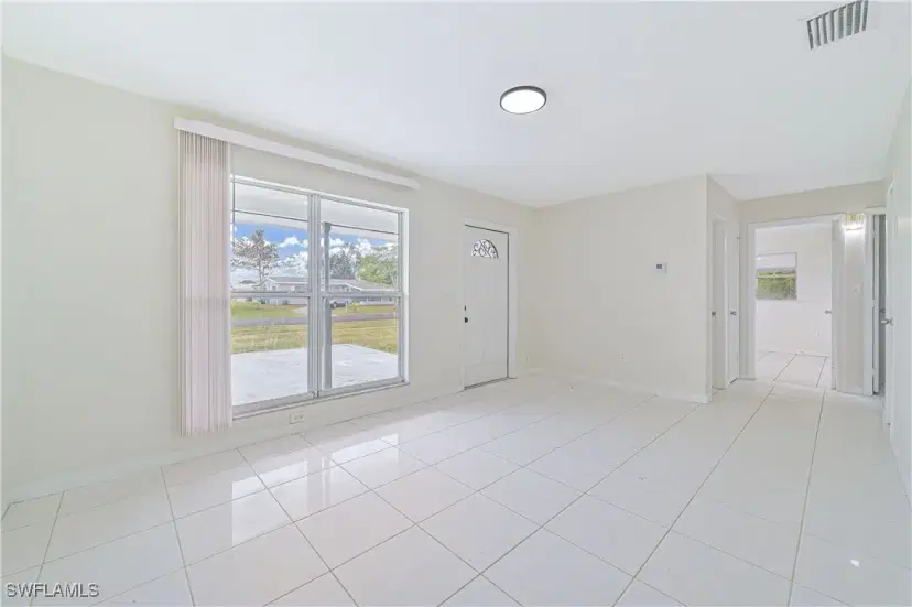 Picture of 403 Bougainvillea Rd W, Lehigh Acres FL 33936