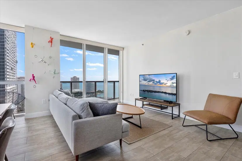 Picture of 500 Brickell Ave 2501, Miami FL 33131