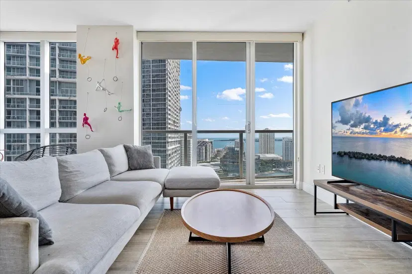 Picture of 500 Brickell Ave 2501, Miami FL 33131