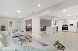 Picture of 3 Kings Rd A7, Naples, FL 34112