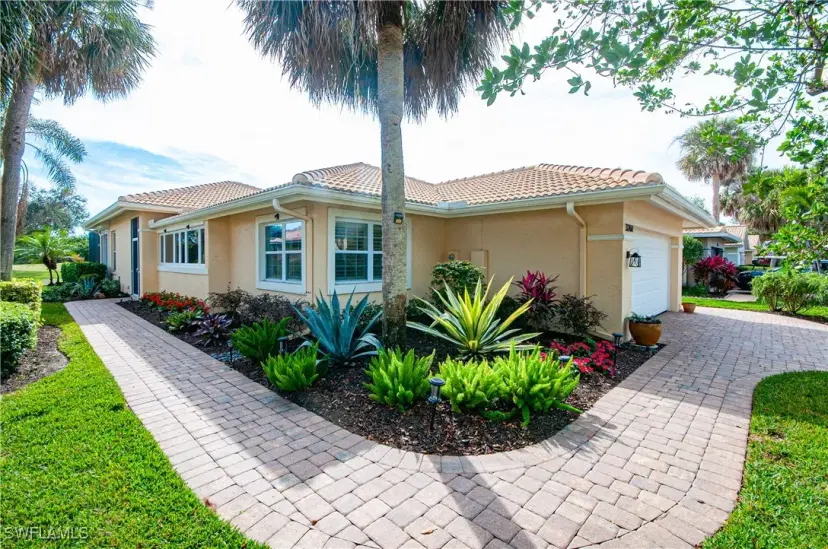 Picture of 13260 Southampton Dr, Bonita Springs FL 34135