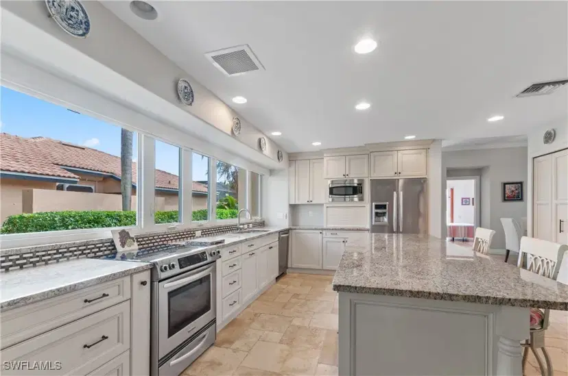 Picture of 13260 Southampton Dr, Bonita Springs FL 34135