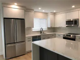 Picture of 4150 Crayton Rd B3, Naples, FL 34103